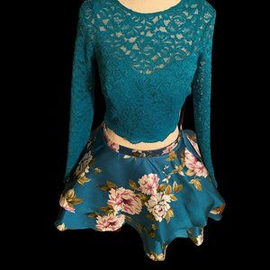 Turquoise/Ivy Long Sleeve Lace Top with Floral Print Skirt Two-Piece Dress